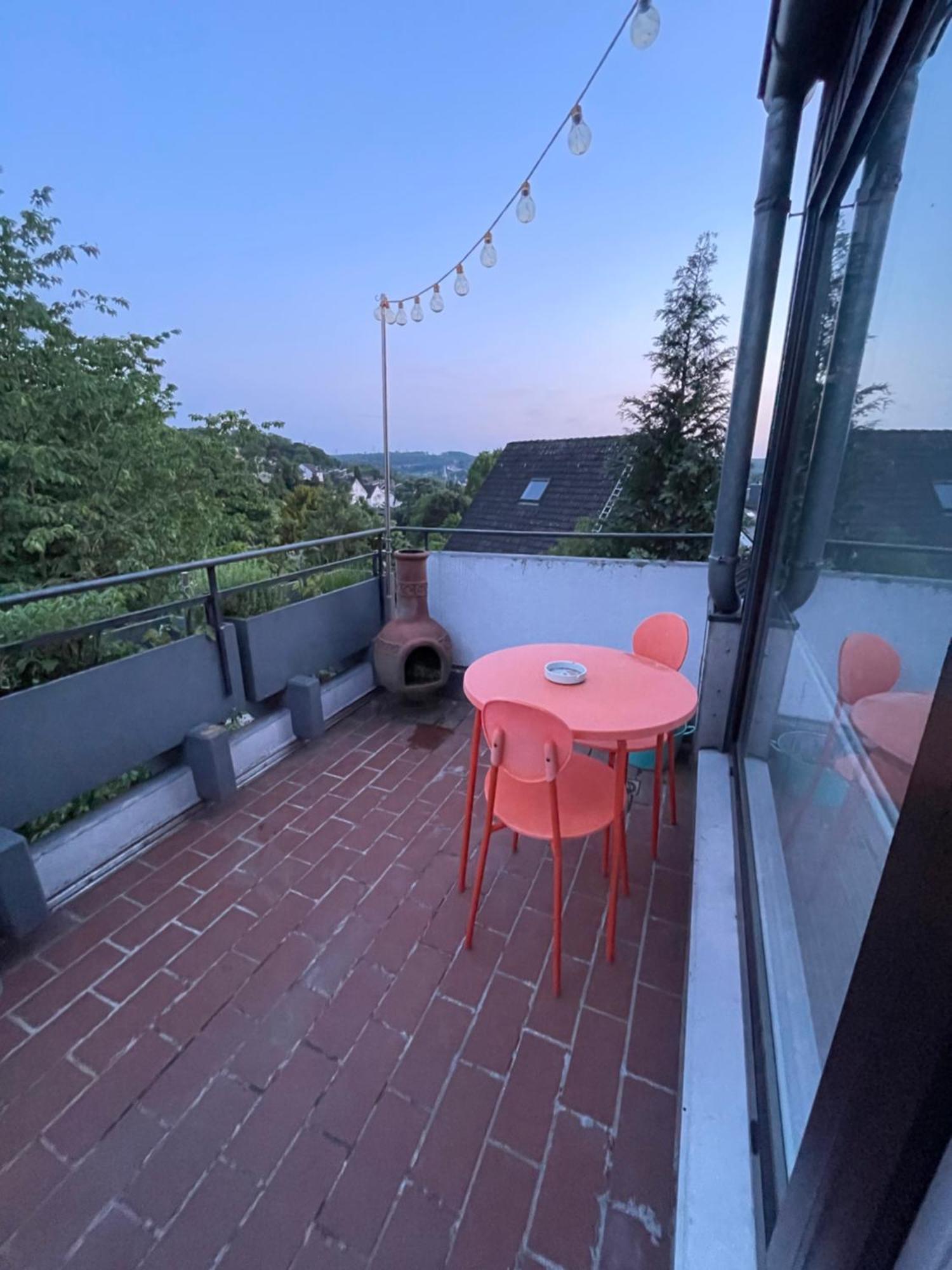 „Maisonette- Apartment“ Essen Exteriör bild